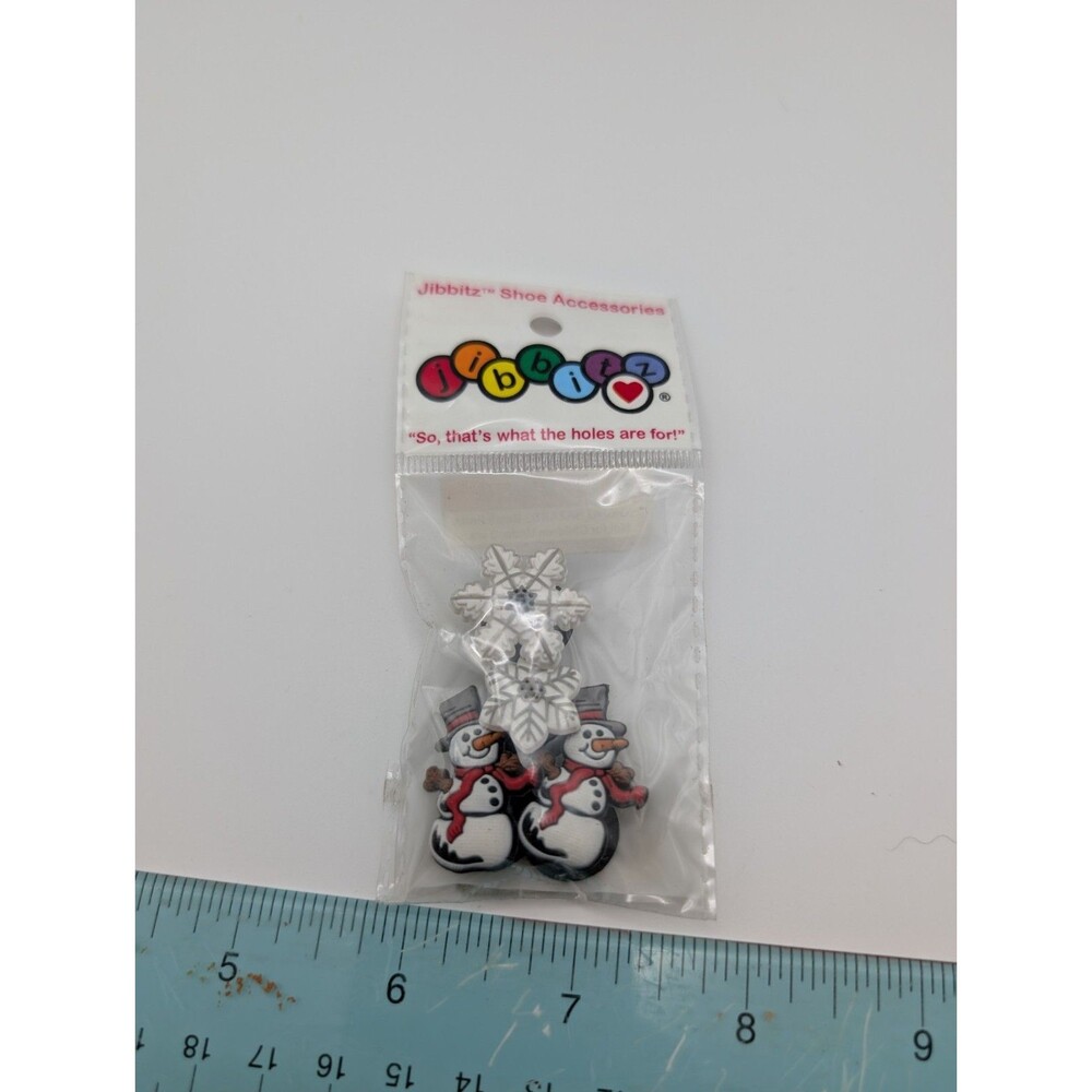 Jibbitz Vintage ‘06-‘07 Crocs CHRISTMAS SNOWMAN Shoe Charm Package of 4